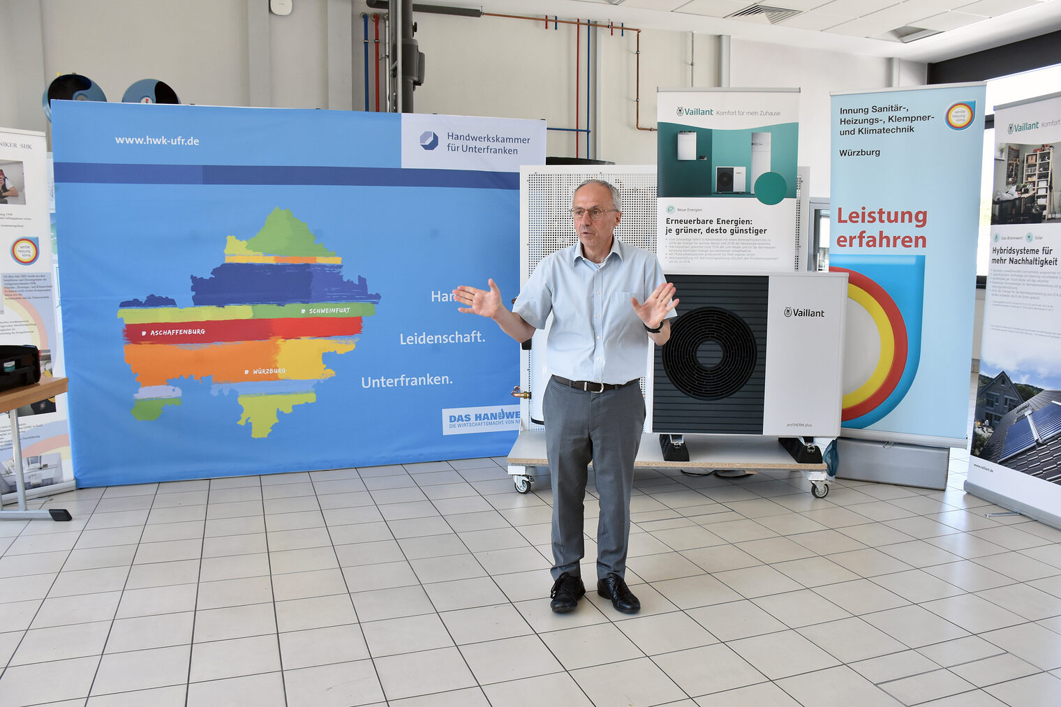 Rede von Herrn Bratek zur Förderung der SHK-Kurse