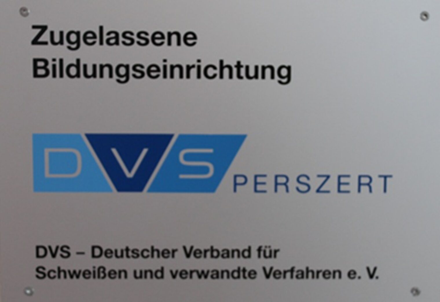 Zugelassene Bildungseinrichtung Bildungszentrum Aschaffenburg DVS PERSZERT für Schweißprüfungen nach ISO 9606-1 & 9606-2