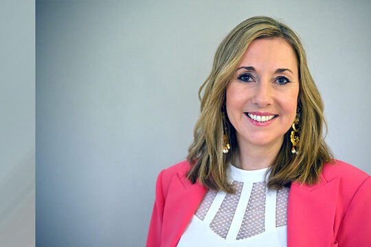 Porträtfoto Anna Stolz