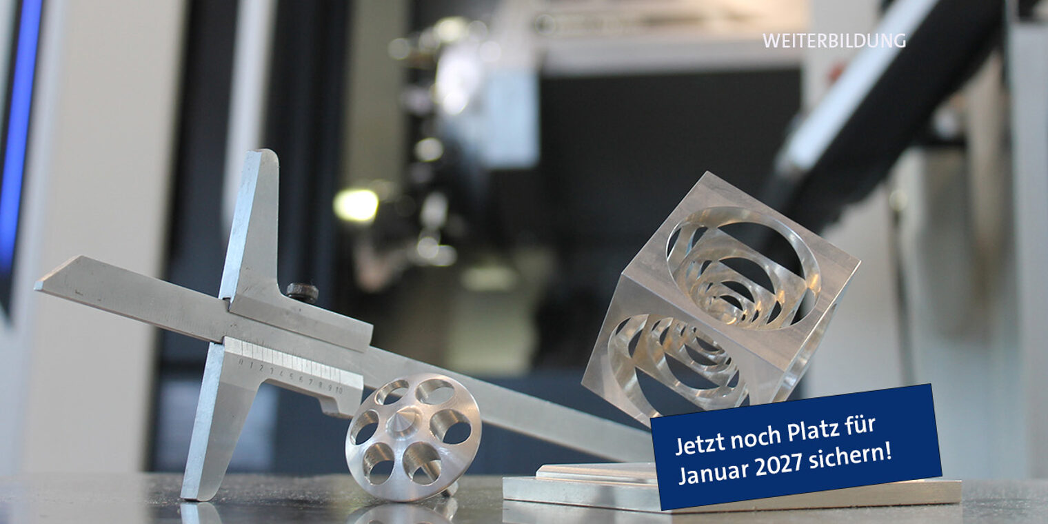 Metallische gedrehte und gefräste Präzisionsteile in der Werkstatt der Meisterschule Feinwerkmechanik in Aschaffenburg