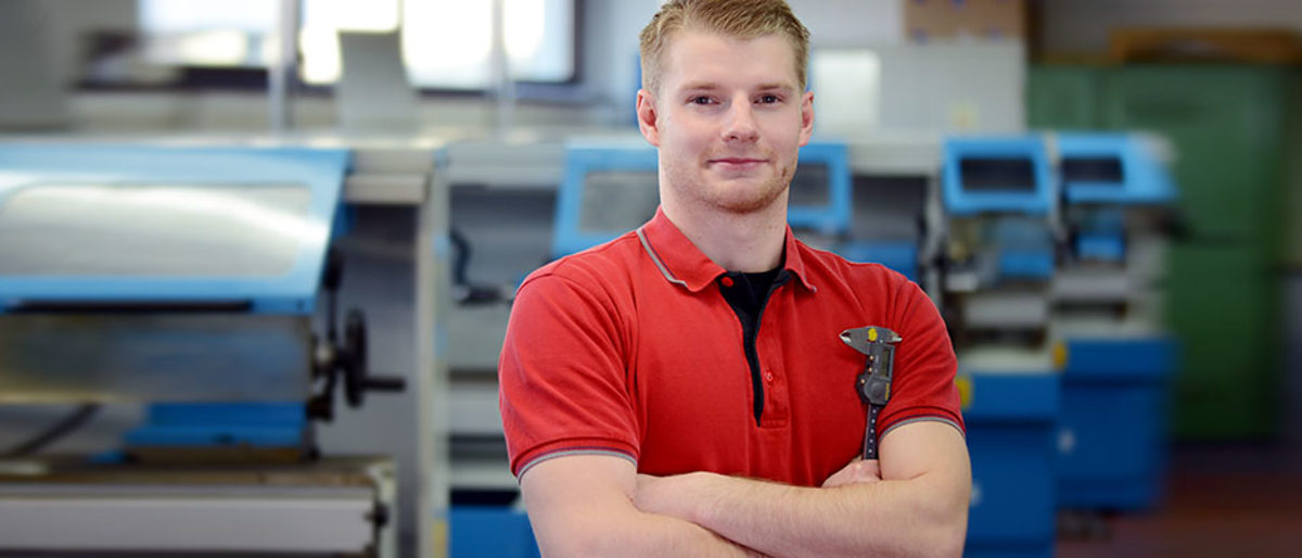 Meisterschule Feinwerkmechaniker - Daniel Zerhau
