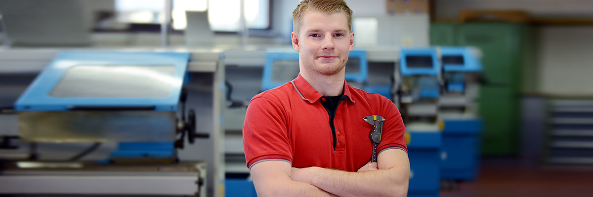 Meisterschule Feinwerkmechaniker - Daniel Zerhau
